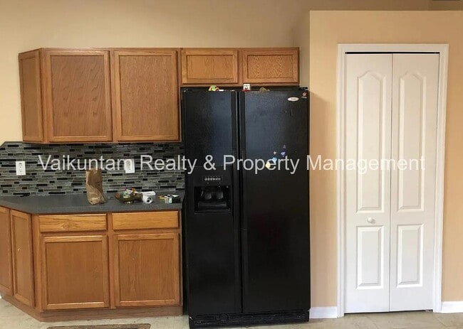 Foto del edificio - 1109 Cathcart Cir