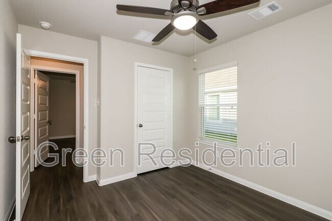 Foto del edificio - 5107 Shelby Katherine Dr