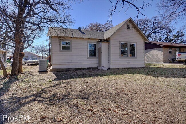 Building Photo - 2 br, 2 bath House - 329 Ruth St.