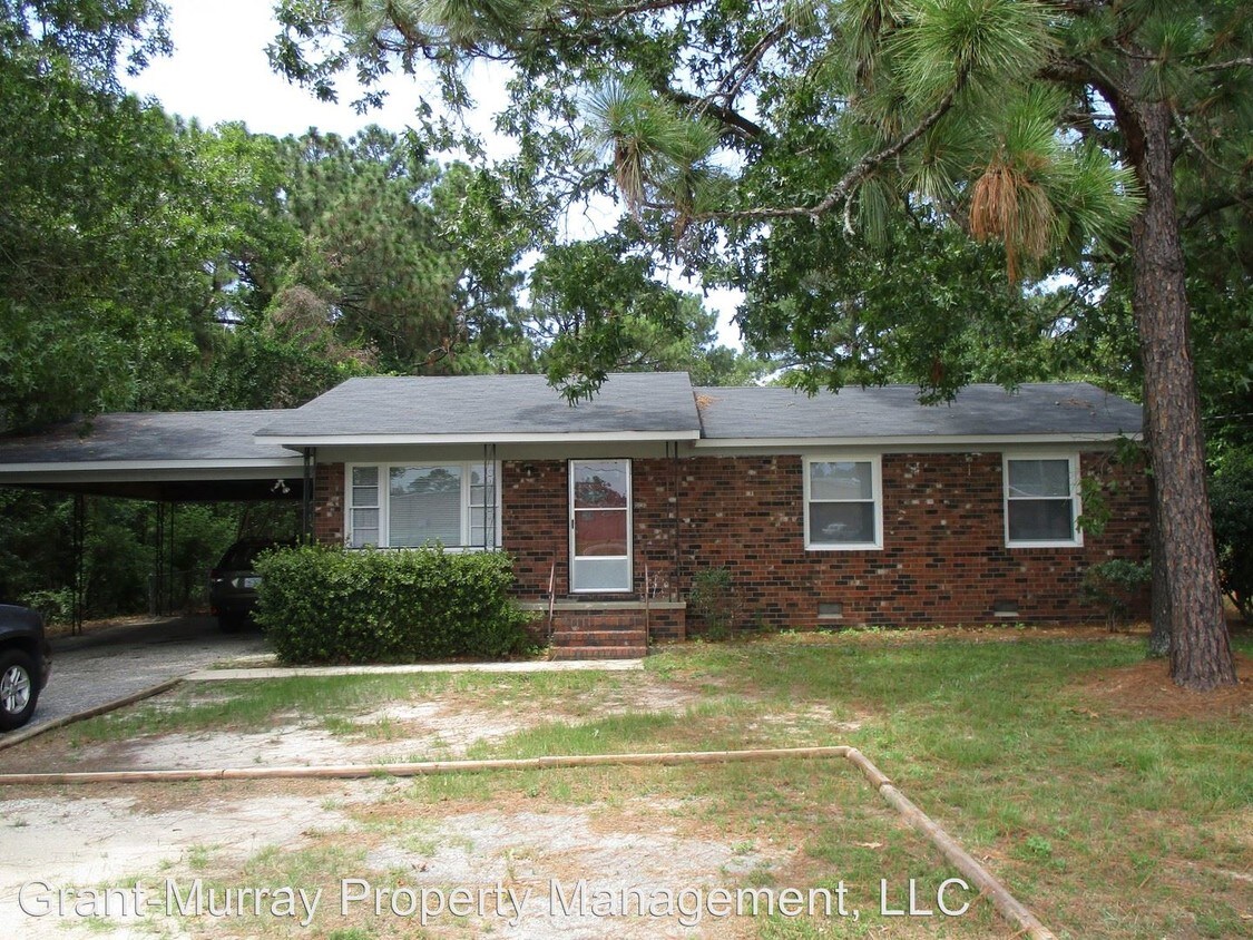 Foto principal - 3 br, 1.5 bath House - 4120 Legion Rd