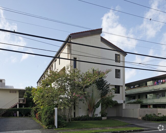 Foto principal - 1635 Young St