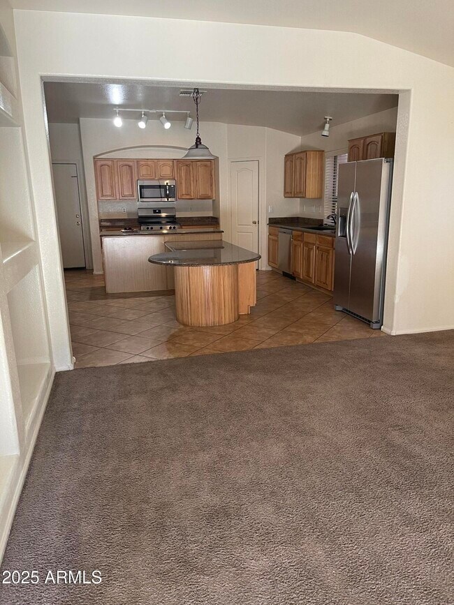 Foto del edificio - 29062 N Mountain View Rd