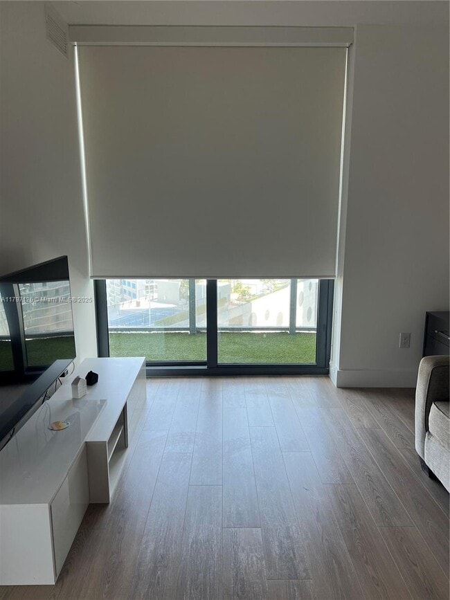 Photo - 501 NE 31st St Apartment