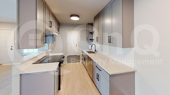 Foto del edificio - 6038 Calloway Ct