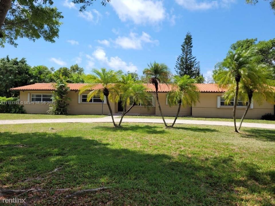 Primary Photo - 4 br, 3 bath House - 6400 SW 112th St