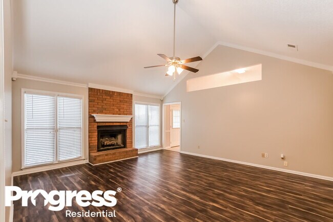 Building Photo - 4101 Hidden Fern Ln N