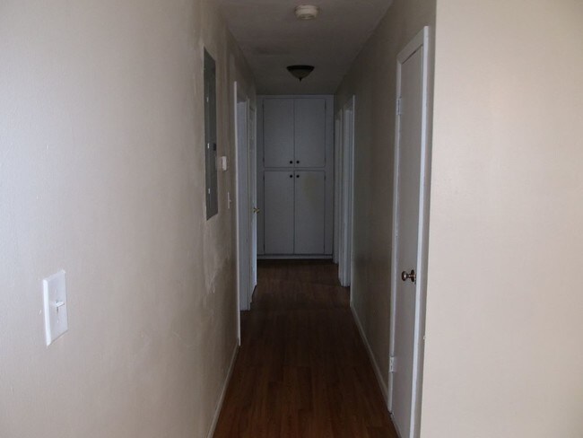 Foto del edificio - 706 N Willow Ave
