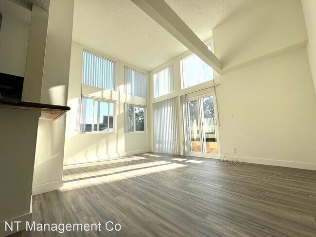 Foto del edificio - 2 br, 2 bath Apartment - 3722 Canfield Ave...