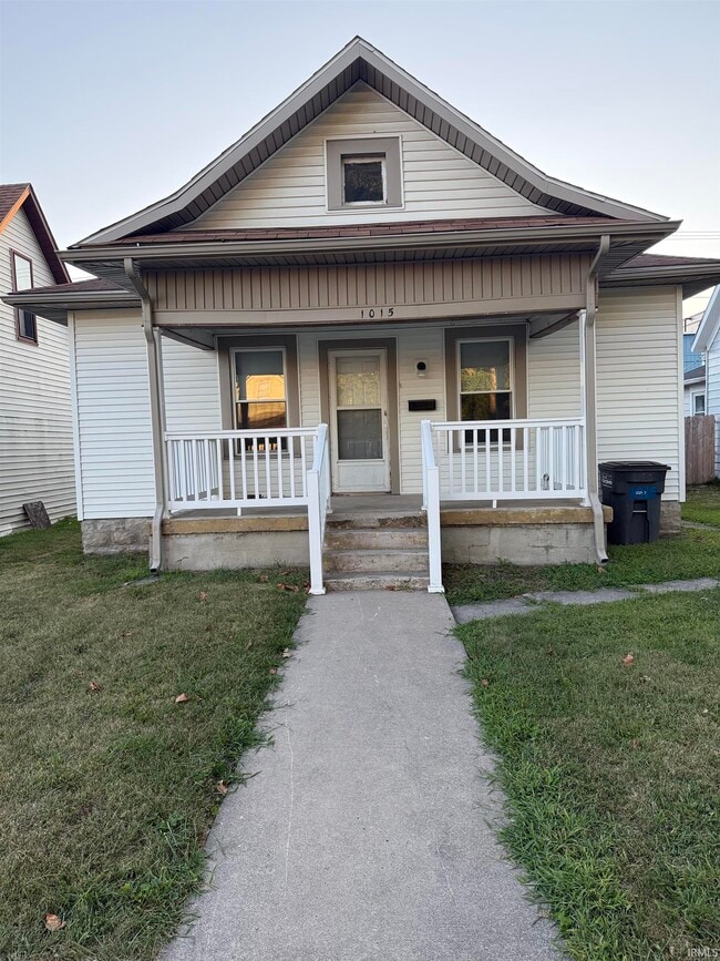 Building Photo - 1015 N Lafountain St