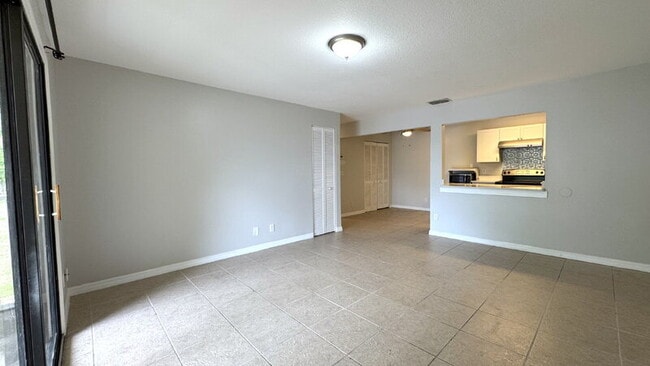 Photo - 3960 Oak Trail Run Apartment