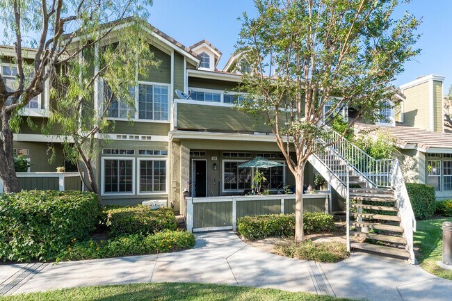 Foto del edificio - 16510 Stonehaven Ct
