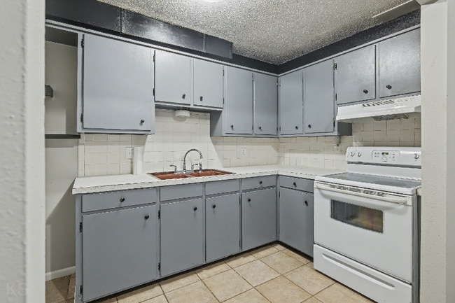 Foto del edificio - 600 S Missouri Ave