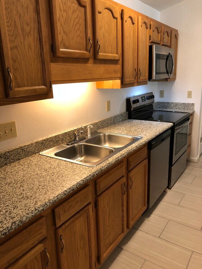 Foto del edificio - 3701 Cotswold Ter