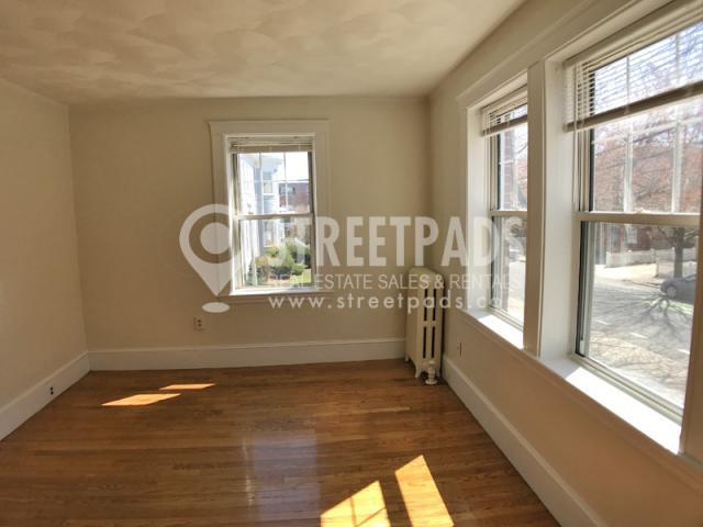 Foto del edificio - 1 bedroom in Somerville MA 02143