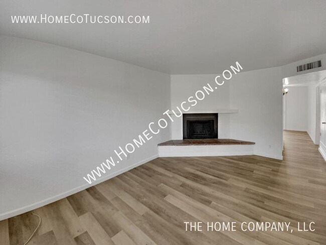 Foto del edificio - 211 W Lee St