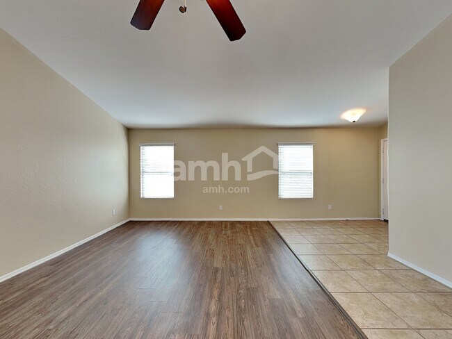 Foto del edificio - 11817 W Maui Lane