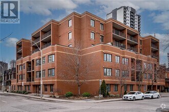 Building Photo - 47 Caroline St N