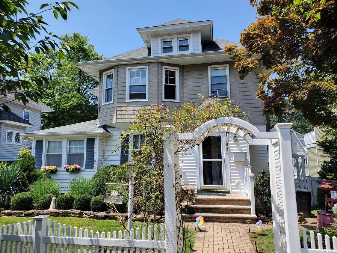 Primary Photo - 367 Vincent Ave
