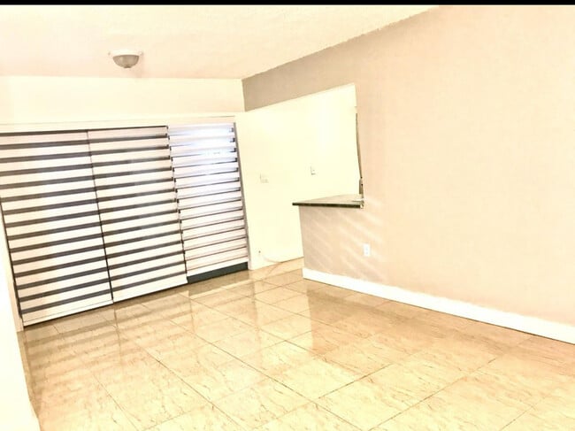 Foto del edificio - 10030 NW 9th St Cir