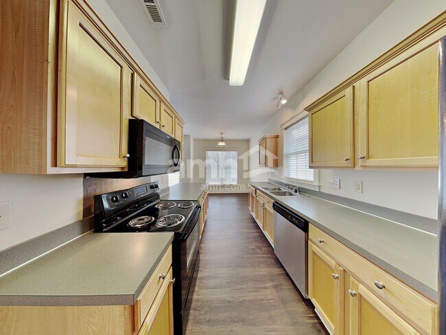 Foto del edificio - 13834 Carleen Way Dr