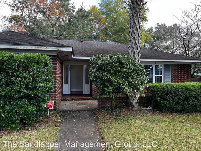 Building Photo - 2 br, 2 bath House - 725 Woodward Road