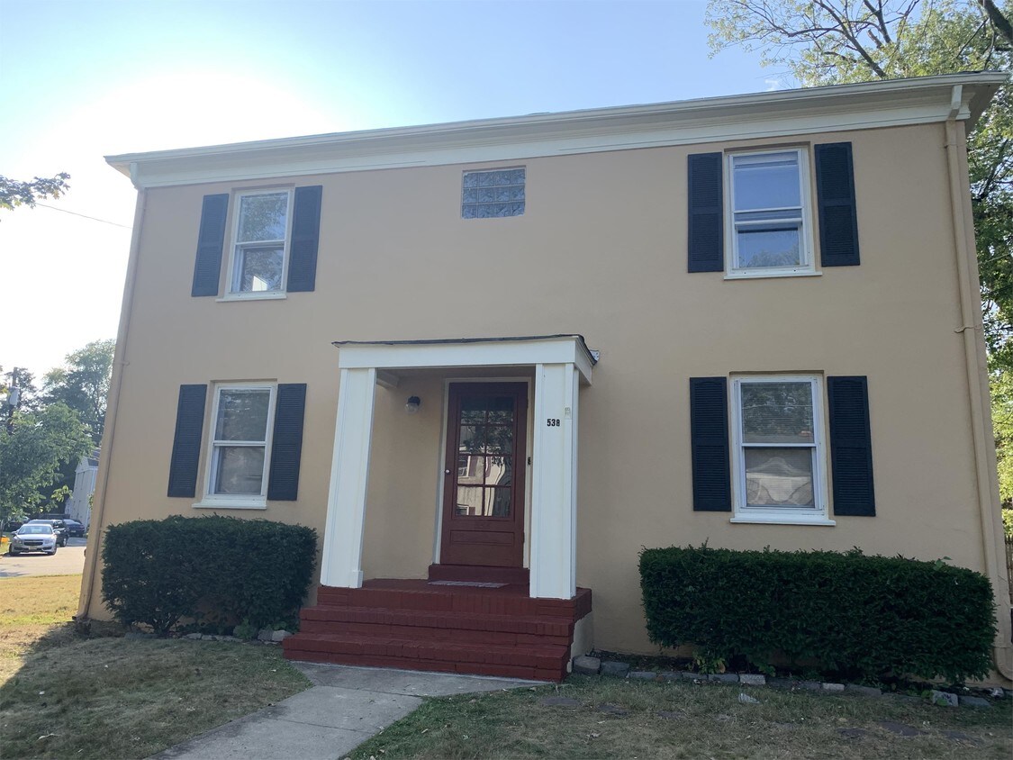 538 Pingree Ave, Ewing Township, NJ 08618 Townhome Rentals in Ewing