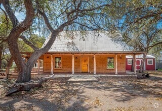 Building Photo - 515 Wimberley Oaks Dr