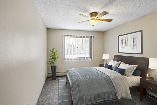 Building Photo - Willoway Apartments