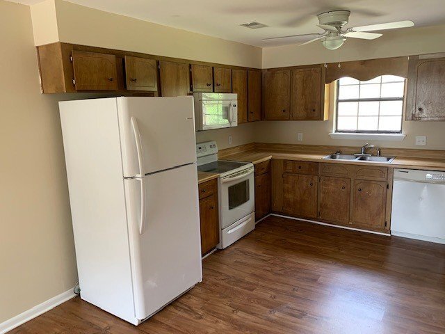 Foto del edificio - Home For Rent