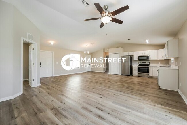 Photo - 4 Bedroom Pet-Friendly Home in Lehigh Acre...