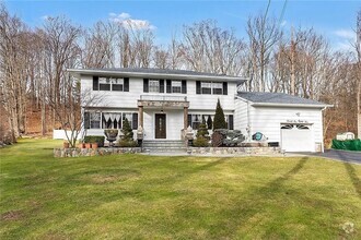 Building Photo - 2185 Sultana Dr
