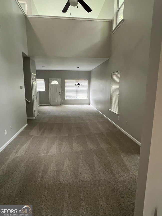 Building Photo - 585 McWilliams Rd SE