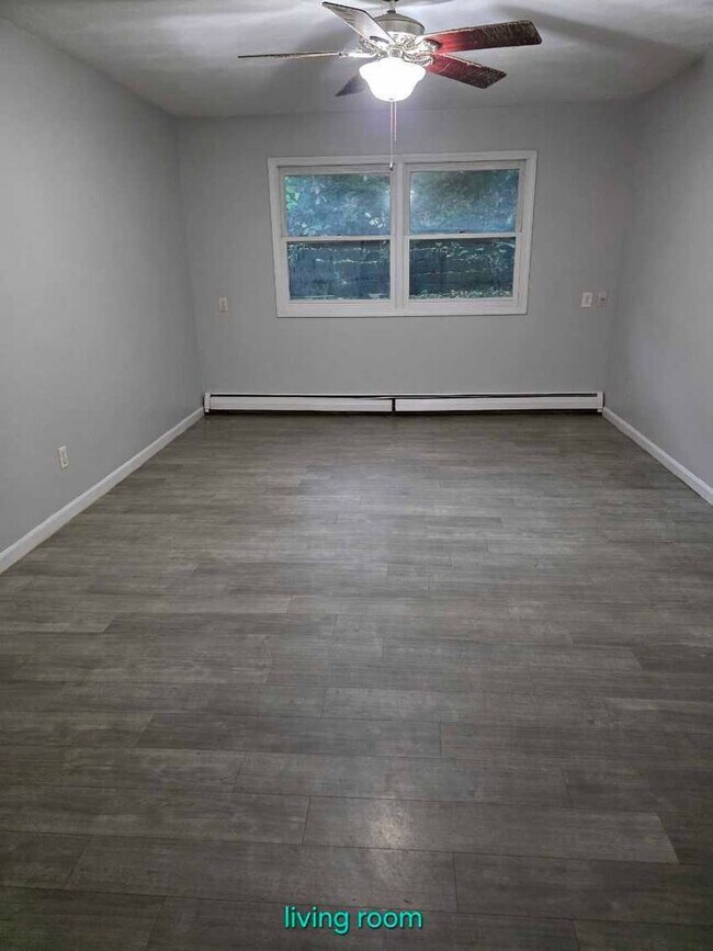 Foto del edificio - 130 S Clarendon