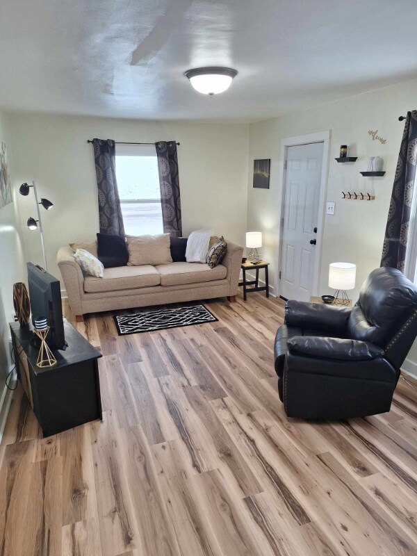 Foto del edificio - 2 W Pacific St