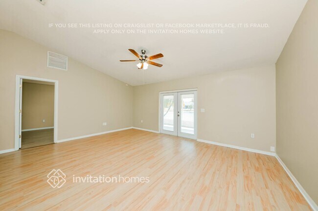 Foto del edificio - 4923 23rd St E