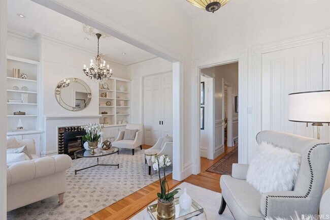 Building Photo - NEW! Stunning Pacific Heights Top-Floor Condo in Amazing Location w/ Parking – AMSI