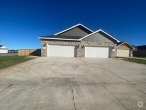 Building Photo - 7303 Southern Belle Cir