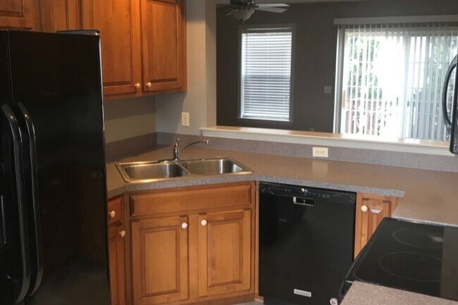 Foto del edificio - 1244 Cobblestone Ln