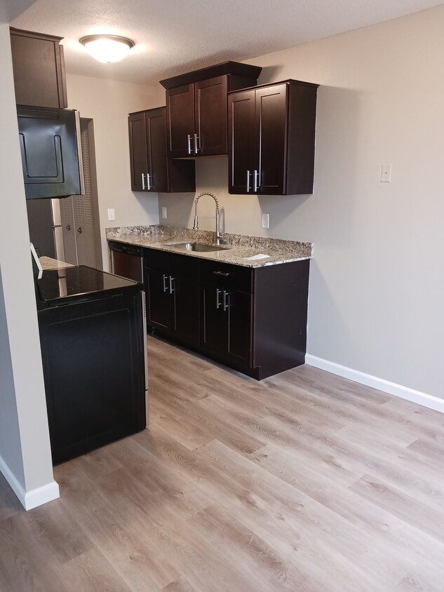 The Pines Apartments - Apartments in Brooklyn Center, MN | Apartments.com