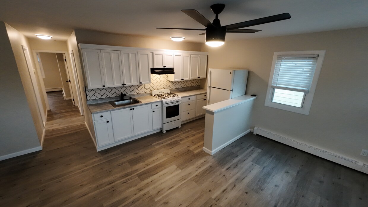 Kitchen - 11 Division St