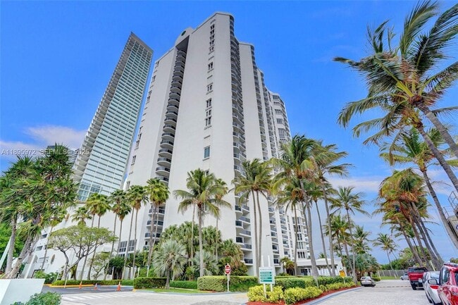 Foto del edificio - 16711 Collins Ave