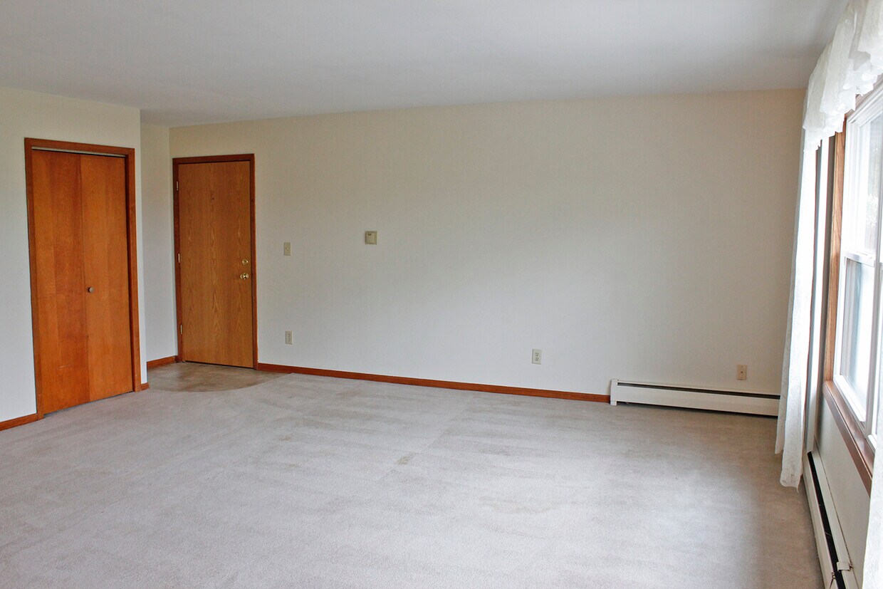 Foto principal - 925 5th St S