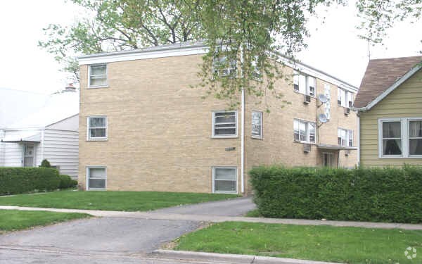 Foto del edificio - 2045 N 18th Ave