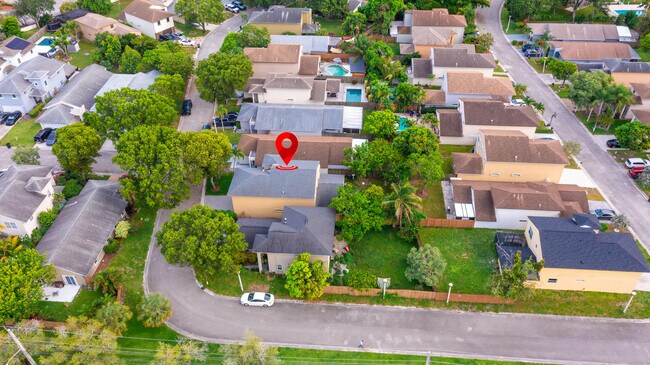 Foto del edificio - 2379 NW 33rd Terrace