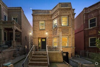 Building Photo - 2911 W Belden Ave