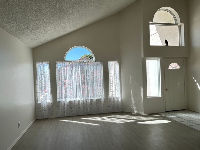 Photo - MUST SEE HOME IN AVONDALE WITH POOL!