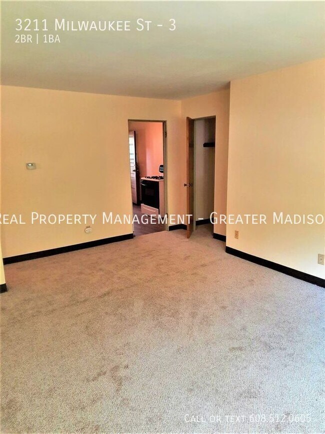 Foto del edificio - 3211 Milwaukee St