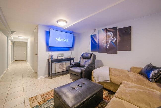 Foto del edificio - 6041 S Keating Ave