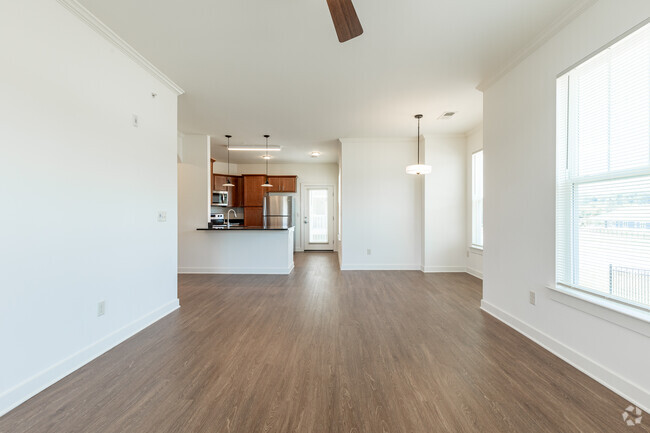Cadencia - 3BR, 2BA - Preston Lake Apartments