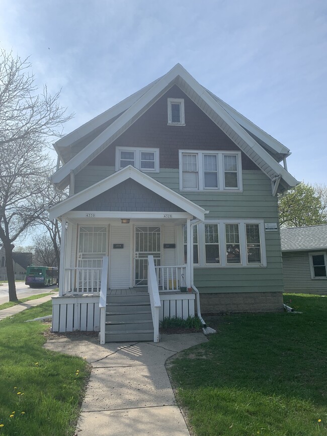 Building Photo - 4328 N 26th St